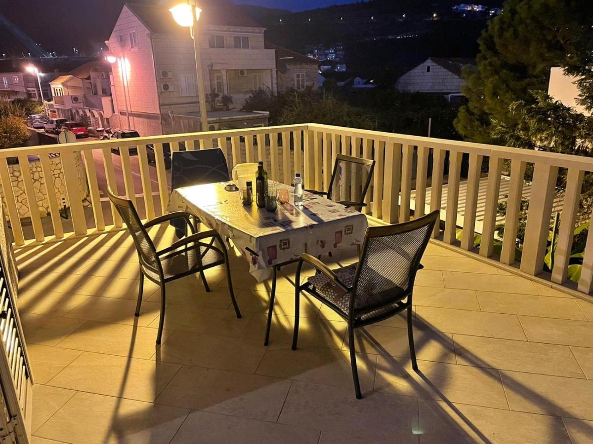 Apartment Aida And For Couples And Families Free Parking Dubrovnik